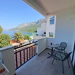 Katja 3* Gradac (Split-Dalmatia)
