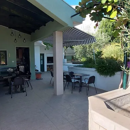 Katja Pensión Gradac (Split-Dalmatia)