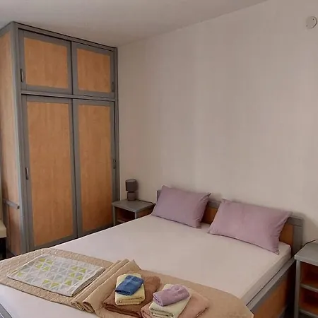 Katja 3* Gradac (Split-Dalmatia)